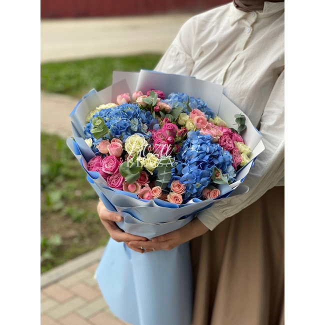 Букет «Весна» в Грозном от магазина цветов «Roza Plaza»