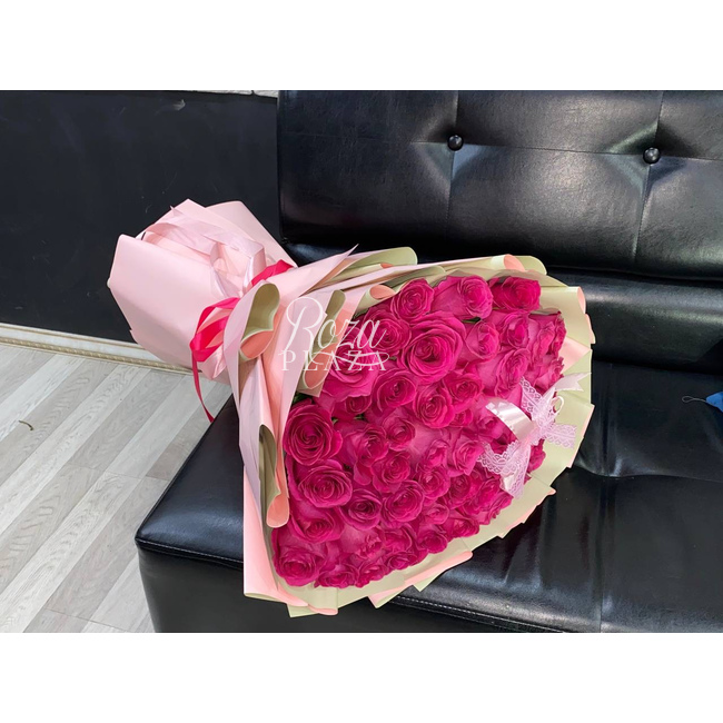 Букет «Хрупкое сердце» в Грозном от магазина цветов «Roza Plaza»